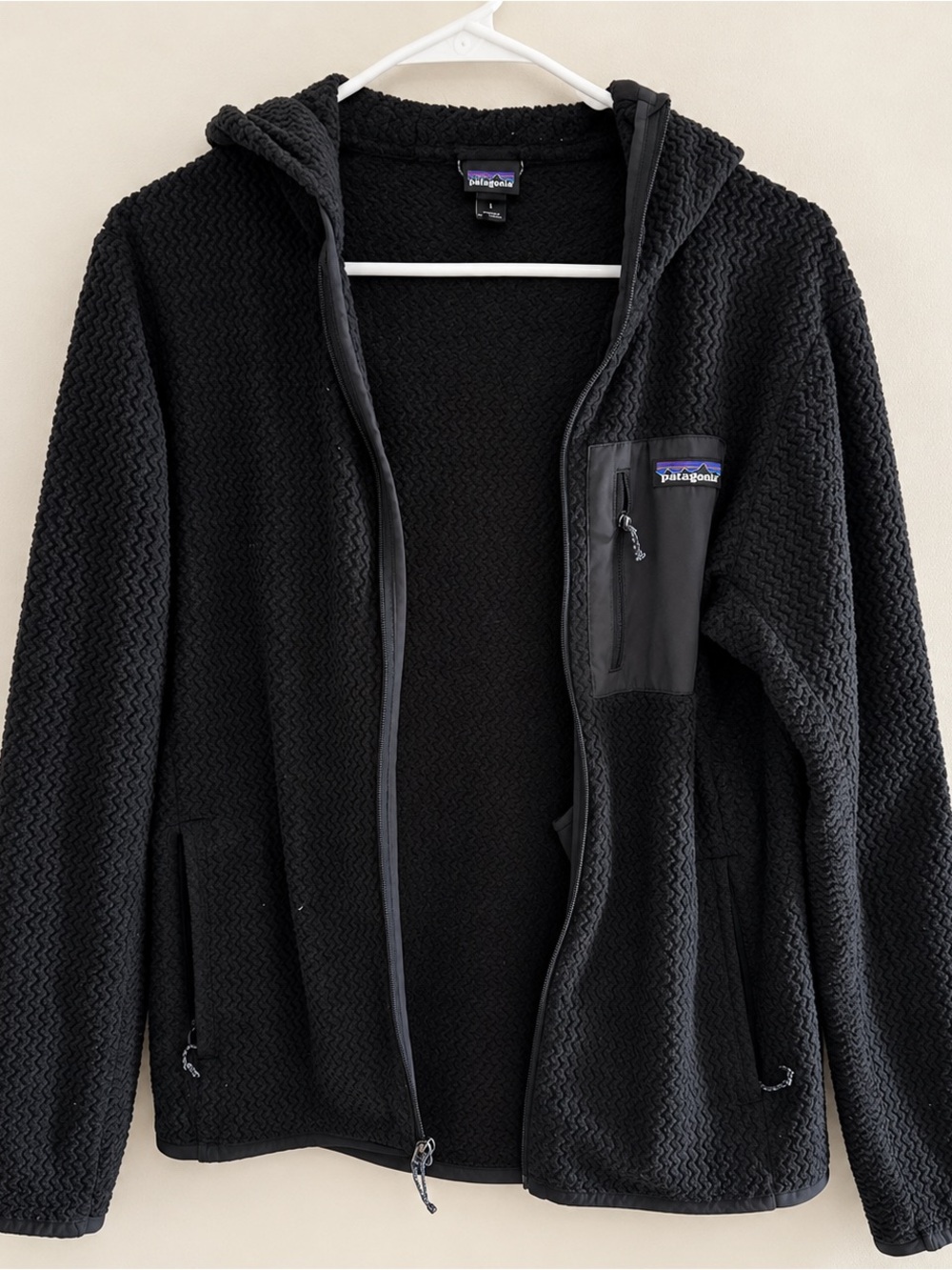 Patagonia Black Full Zip Hooded Fleece Jacket Size Small Men’s